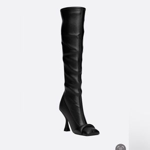 Hanifa Zoe boot